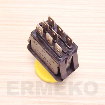 Comutator priza putere tractoras tuns gazon MTD (8 pini) - 725-1716A