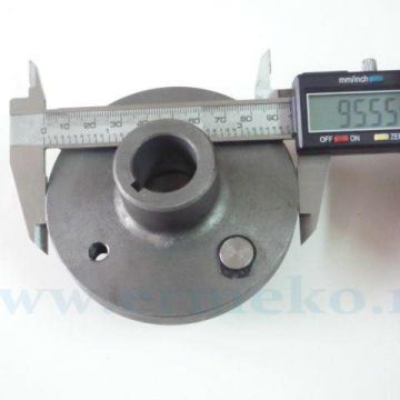 Ambreiaj centrifugal