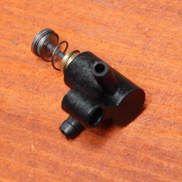 Pompa ulei ferastrau electric  PARTNER P1835, PARTNER P1835 CH, PARTNER P1835 ASSY UK, PARTNER P1840, PARTNER P1840 CH, PARTNER P1840 ASSY UK, PARTNER P2140 SCHUKO, PARTNER P1535