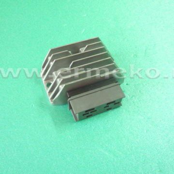 Regulator tensiune (AVR) LOMBARDINI IM250, IM300, IM350, IM359, 3LD450, 3LD510, 3LD511, 6LD260, 6LD325, 6LD326, 6LD360, 6LD400, 6LD435